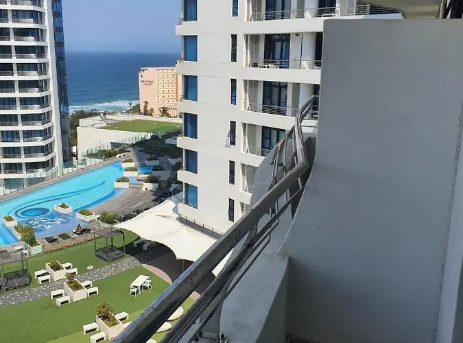 Pearls Sea Facing Studio - Self Catering
