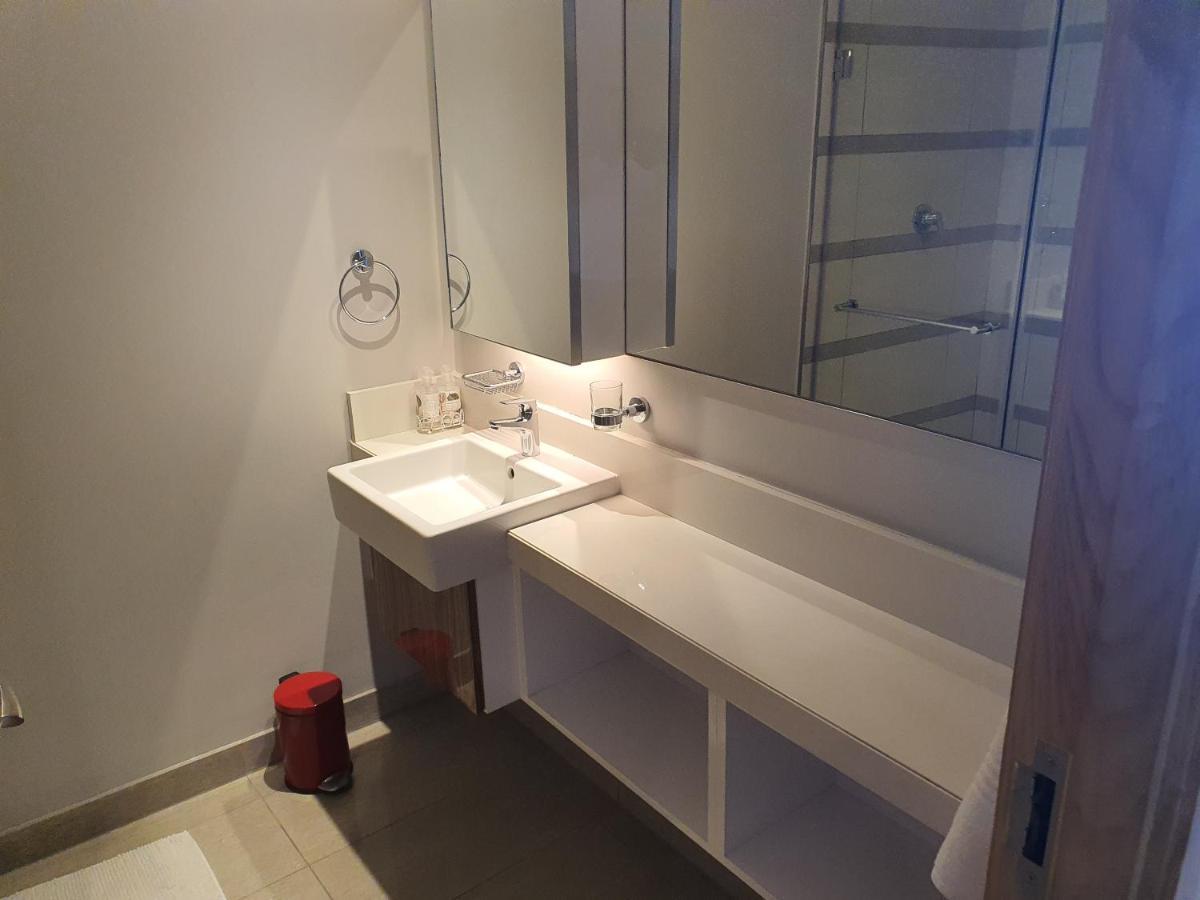 Pearls Sea Facing - Self Catering Apartment